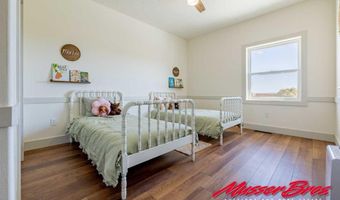 31 Iron Creek Dr, Cody, WY 82414