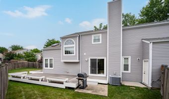 7521 CROSS GATE Ln, Alexandria, VA 22315