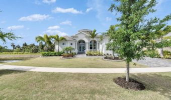 706 Manns Harbor Dr, Apollo Beach, FL 33572