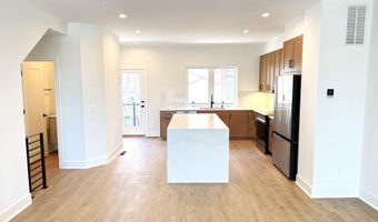 33 LOWER SERVICE Ct NW, Washington, DC 20001