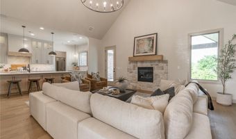 13051 Stagecoach Trl, Arcadia, OK 73007