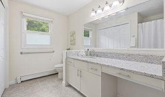 51 Hosmer St, Acton, MA 01720