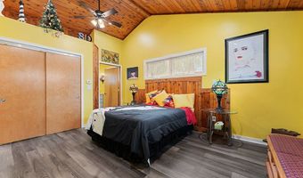 120 Vernon St, Algoma, WI 54201