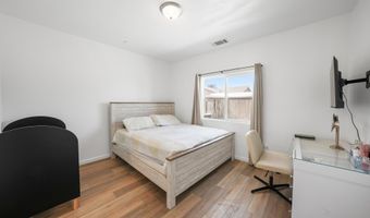 13736 Alyssum Way, Armona, CA 93202