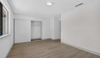 2216 Marlboro Dr, Henderson, NV 89014