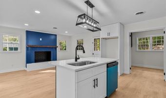 815 Trollinger Rd, Asheboro, NC 27203