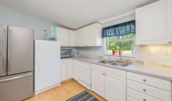 1462 Mccauley Rd, Baker, FL 32531