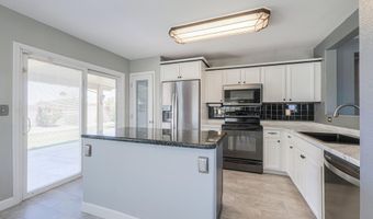 12088 W DELWOOD Dr, Arizona City, AZ 85123