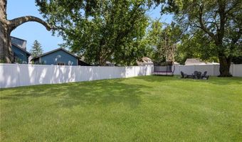 110 Spofford Ave, Warwick, RI 02888
