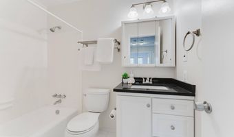 9103 BRAMBLE Pl, Annandale, VA 22003