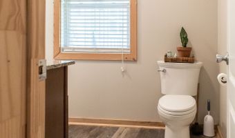 928 McBride St Ext, Ailey, GA 30410