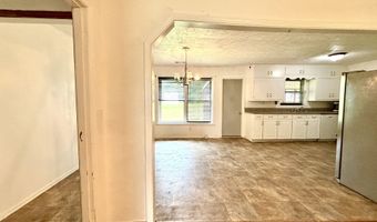 295 Grove St, Barnesville, GA 30204