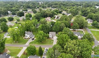 618 Colonial Ave, Albertville, AL 35950