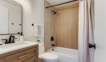 7650 SW ESCALON Pl, Beaverton, OR 97008