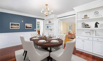 58 Dolphin Ave, Jamestown, RI 02835