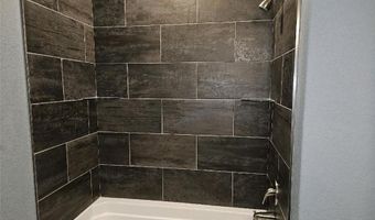 11 Exminster Ln, Bella Vista, AR 72714