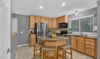 1115 Shadowoak Dr, Ballwin, MO 63021