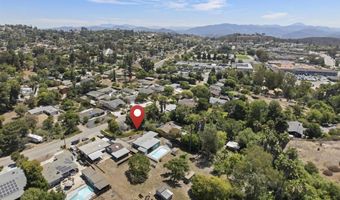 10705 Louisa Dr, La Mesa, CA 91941