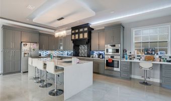 555 Peachtree Rd, Orlando, FL 32804