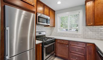 1600 PRESTON Rd, Alexandria, VA 22302