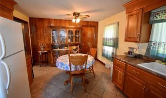 3 Grant St, Attleboro, MA 02703