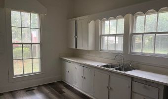 317 Semmes St, Alexander City, AL 35010