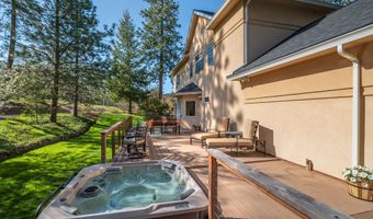 1694 Old Siskiyou Hwy, Ashland, OR 97520