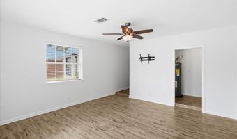425 3RD St W, Baldwin, FL 32234