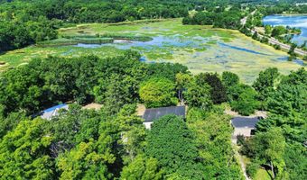 4061 Thornoaks Dr, Ann Arbor, MI 48104