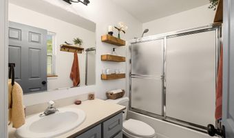 6872 Westview Dr, Bonners Ferry, ID 83805