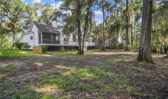 209 Cottage Farm Dr, Beaufort, SC 29902