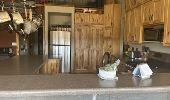 893 Foothill Dr, Apple Valley, UT 84737