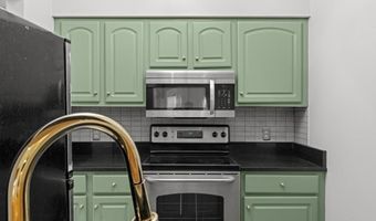 106 13th Street 204, Boston, MA 02129