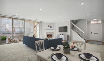 642 15TH St S 2, Arlington, VA 22202