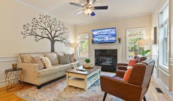 83 Pleasant St, Ayer, MA 01432