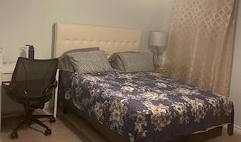 481 Village Oak Ct, Ann Arbor, MI 48103