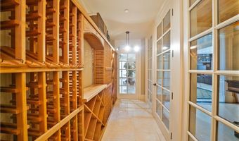 355 W Palm Dr, Arcadia, CA 91007