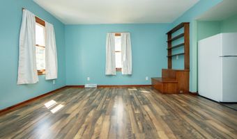 216 5th St, Allison, IA 50602