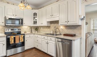 104 Roxbury Ct, Anderson, SC 29625