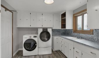 33844 Sunnyview Dr NE, Albany, OR 97322