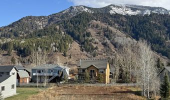 450 GREYS RIVER Loop, Alpine, WY 83128