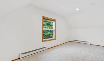 226-248 Barrett Rd, Alloway, NJ 07422