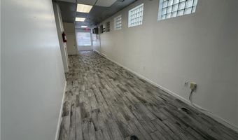 112 114 N 8th St, Allentown, PA 18101