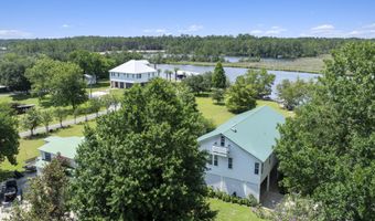 1099 Campbell Dr, Biloxi, MS 39532