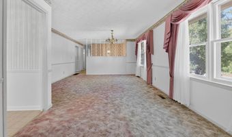 1920 VALLEY CREEK Rd, Anniston, AL 36207