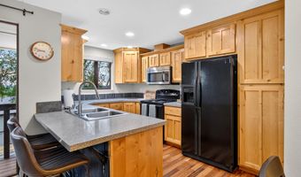 4790 Bitterbrush Dr, Boise, ID 83617