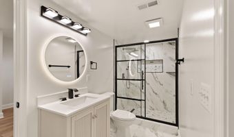 43864 ASHLAWN Ct, Ashburn, VA 20147