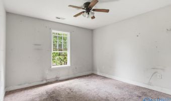 240 Riddle Rd, Albertville, AL 35950