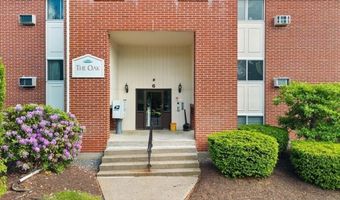 6 Dailey St C, Attleboro, MA 02703