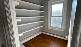 466 Cortlandt St 2nd Fl 2, Belleville, NJ 07109